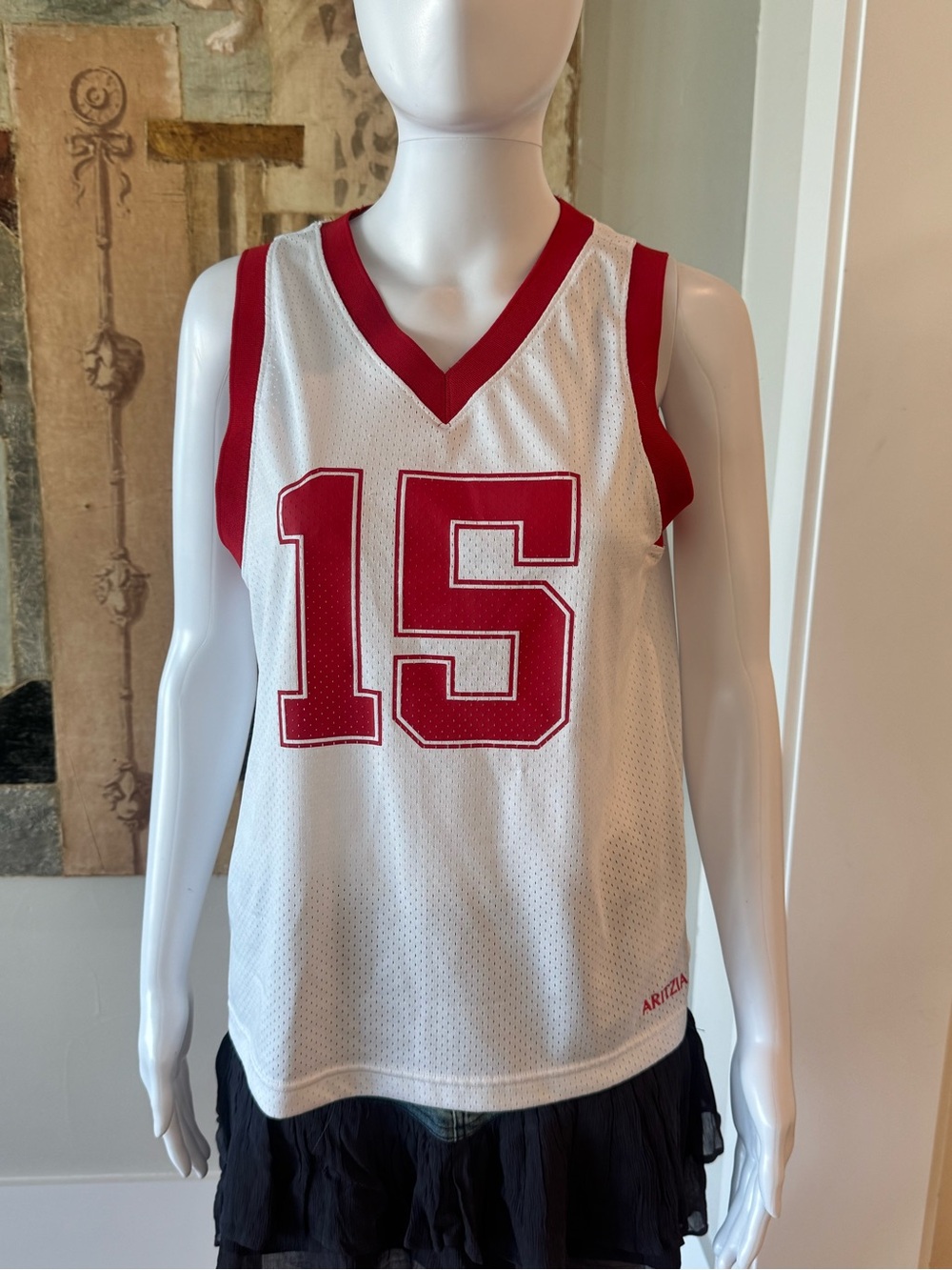 Aritzia White & Red Number 15 Mesh Basketball Jersey